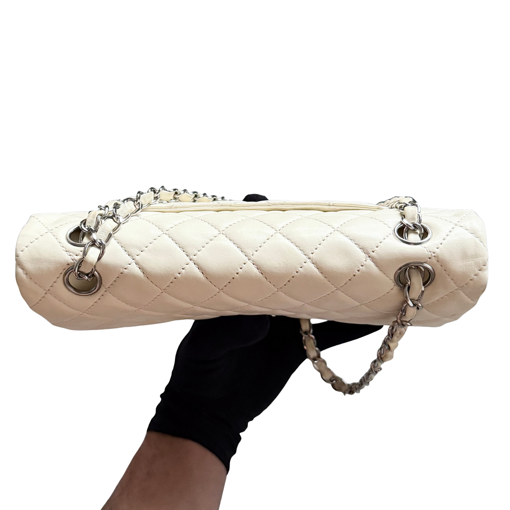 Chanel 25 Matelasse Quilted Double Flap Shoulder Bag Off-White