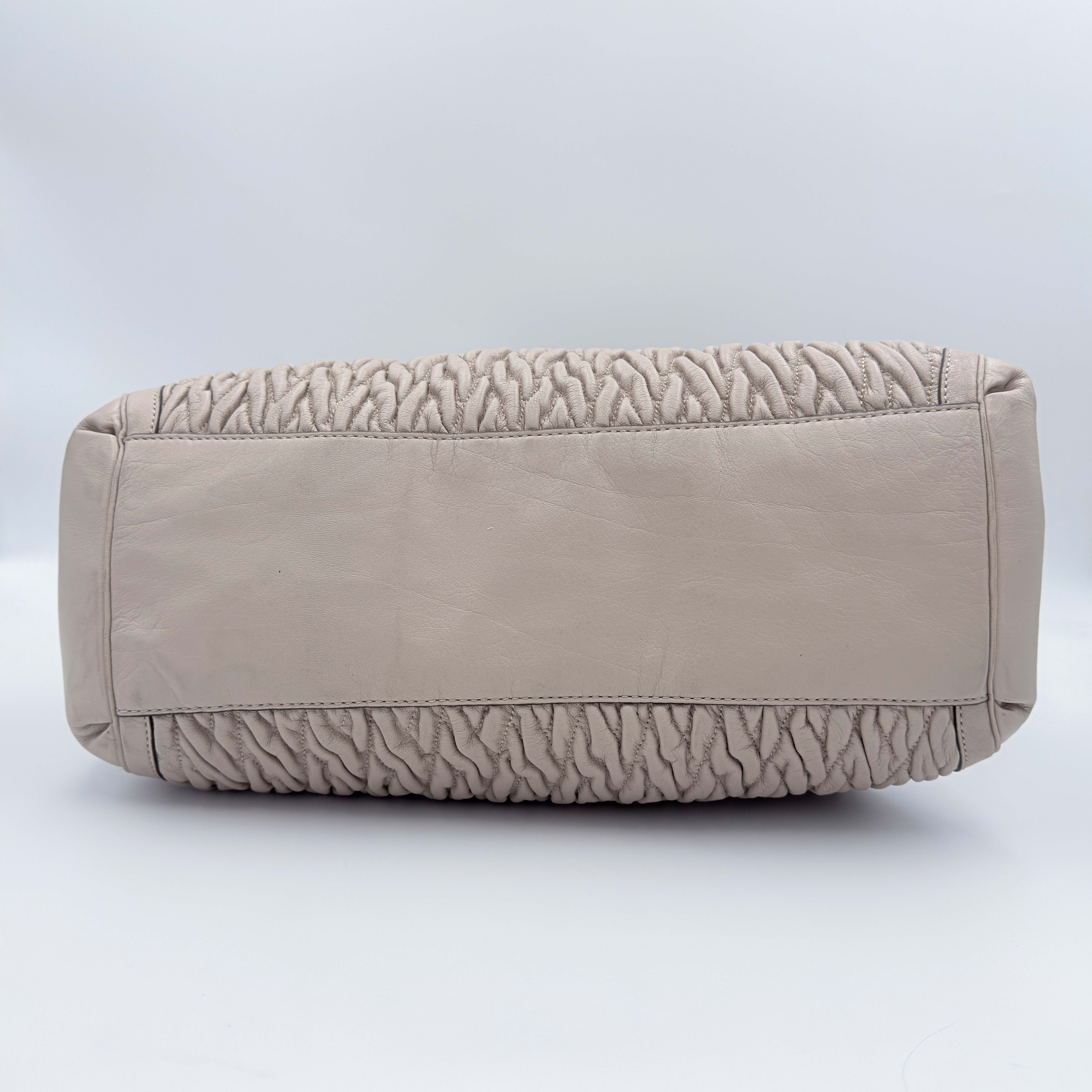 Coach Madison Gathered Twist Phoebe Shoulder Bag Beige