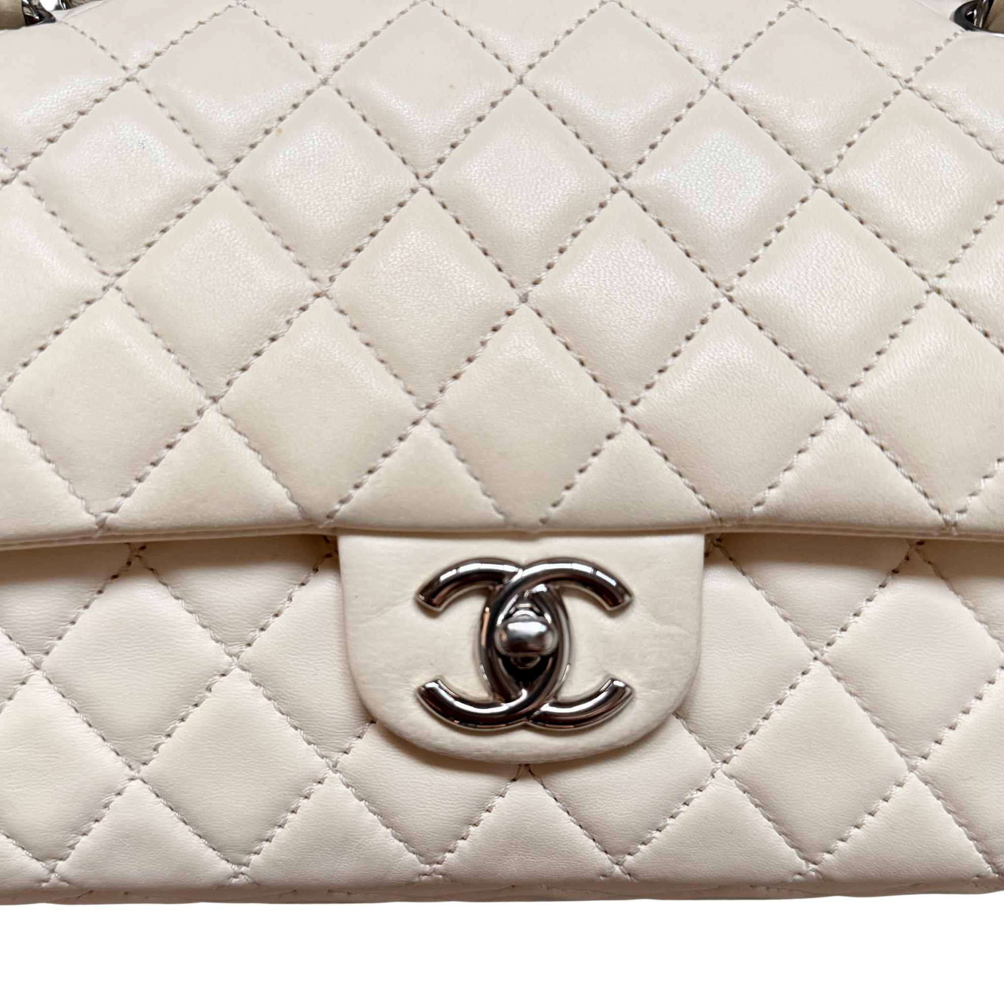 Chanel 25 Matelasse Quilted Double Flap Shoulder Bag Off-White