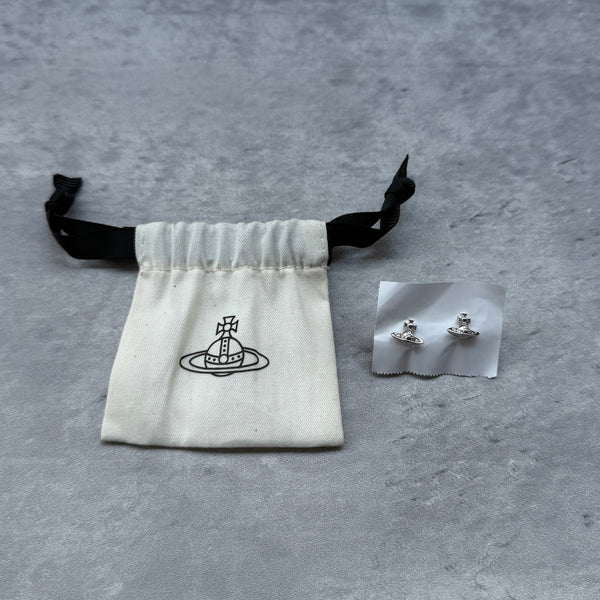 Vivienne Westwood Orb Stud Earrings Silver, featuring signature Orb motif with original pouch.